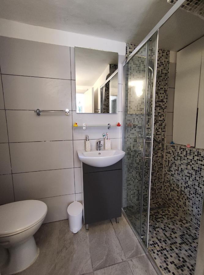 Apartment Tona Šibenik Buitenkant foto
