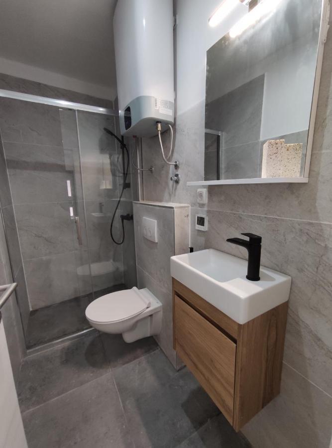 Apartment Tona Šibenik Buitenkant foto