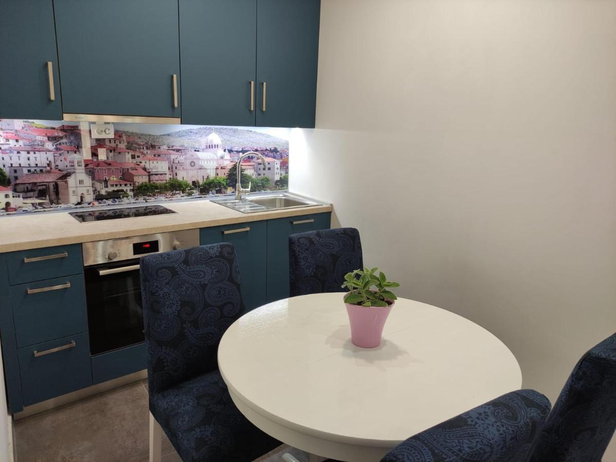 Apartment Tona Šibenik Buitenkant foto